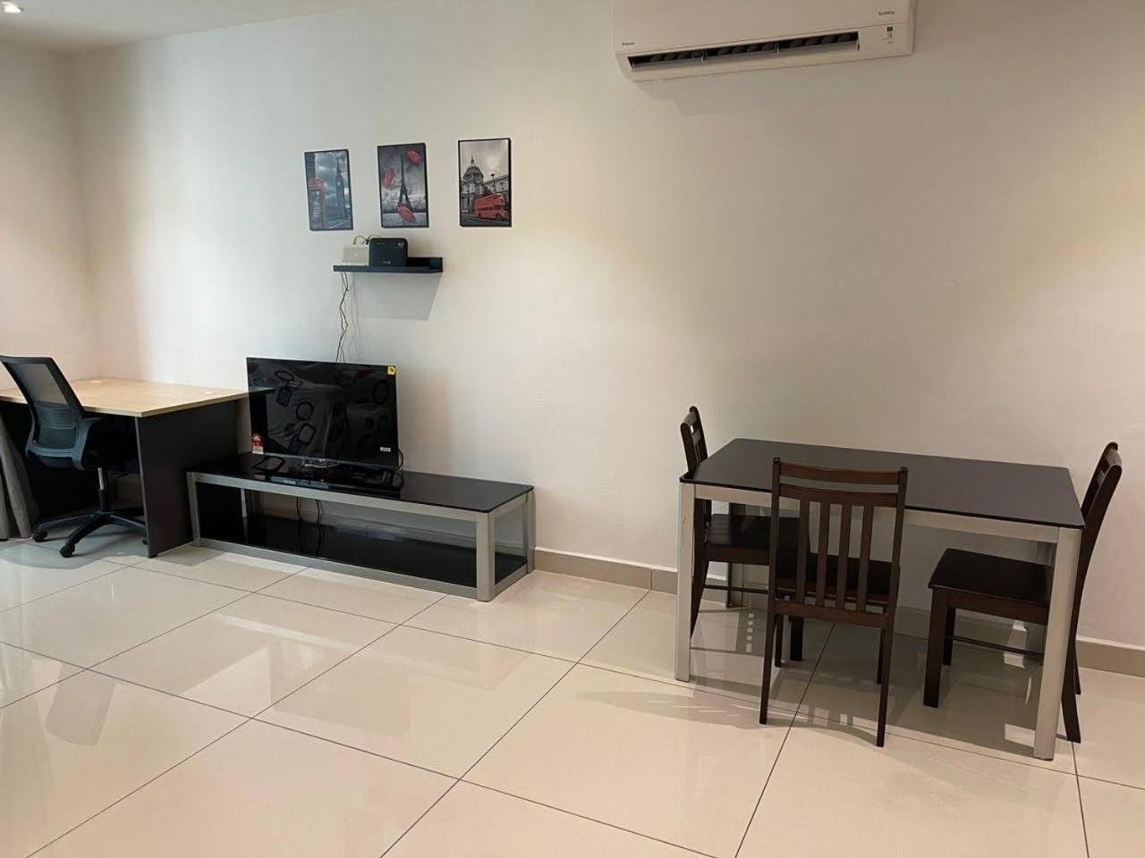 Apartment Jb D'esplanade Shopping Mall *